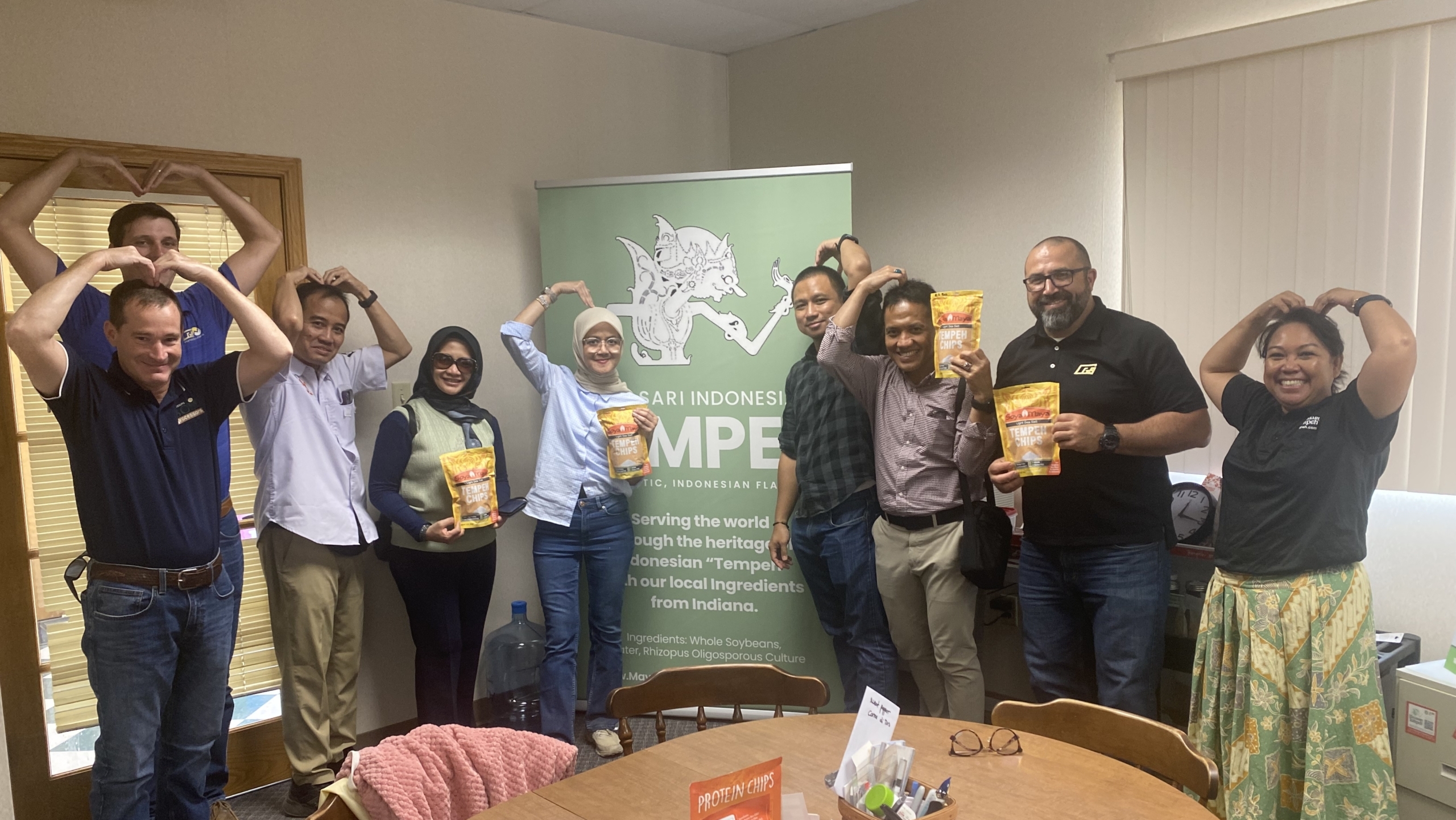 “Tangy Garlic Tempeh Chips SoyaMaya, a vegan and gluten-free snack option with high protein and low unsaturated fats”.